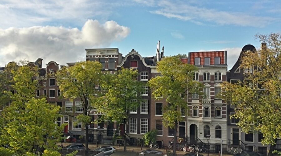 Amsterdam – A First Glimpse