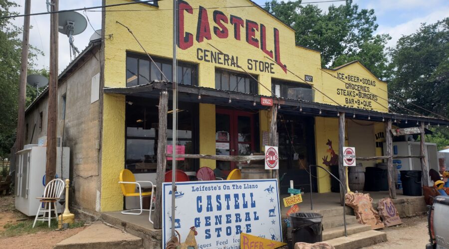 Castell General Store